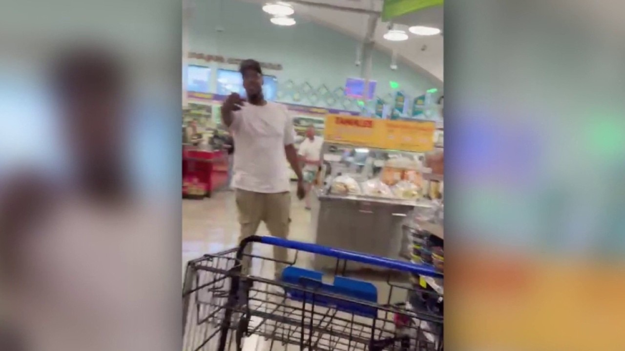 Man accused of groping woman at grocery store