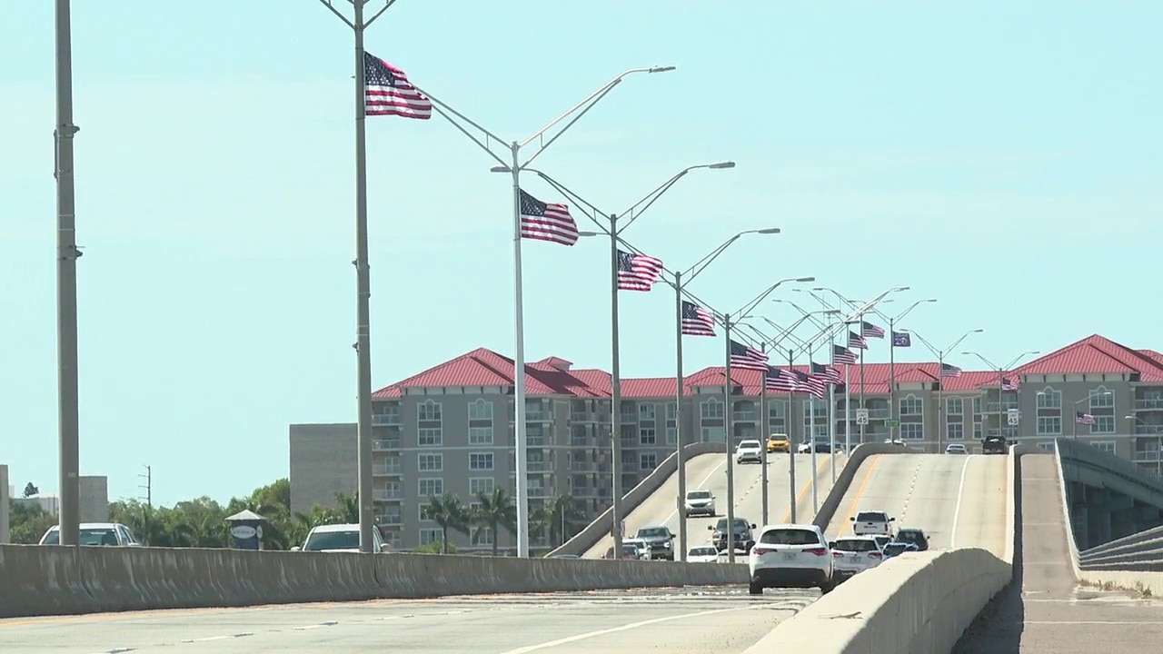 Green Bridge Flags