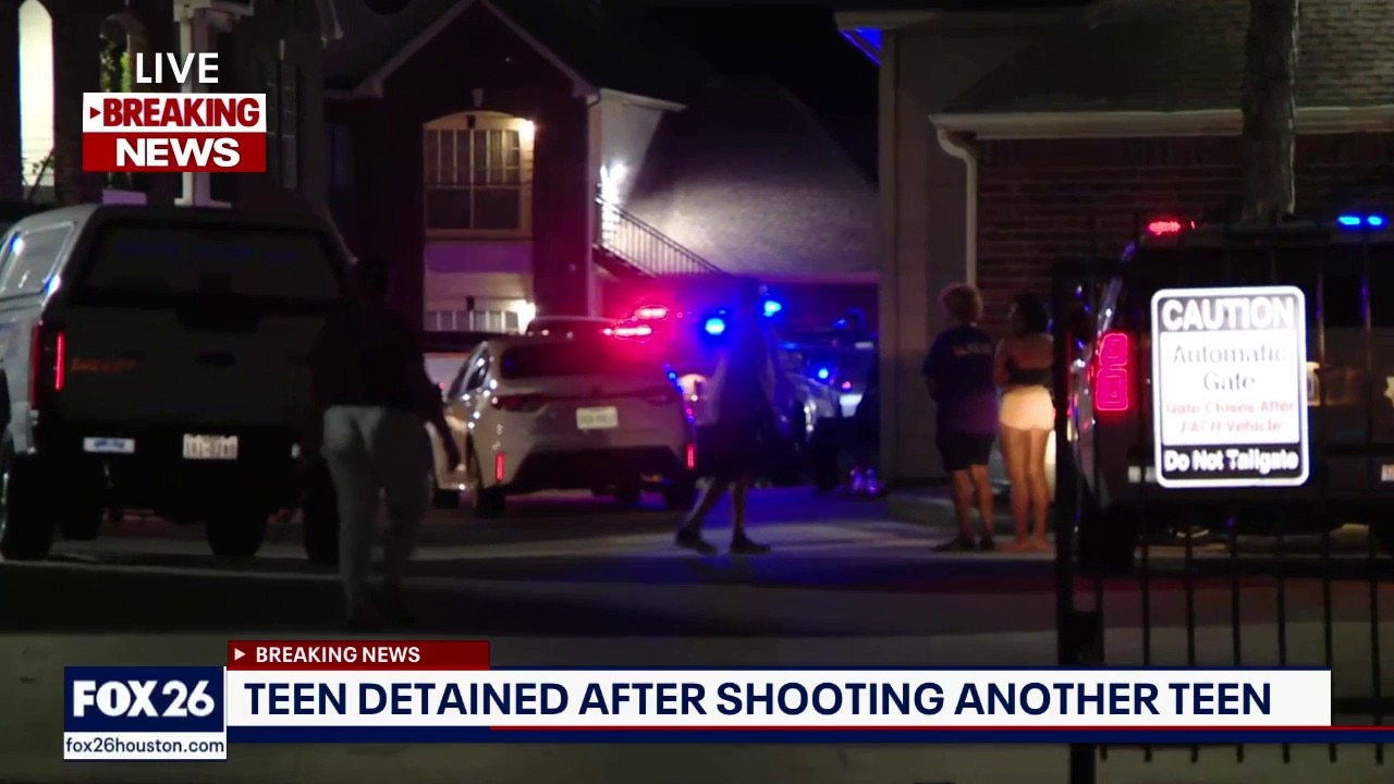 Teen detained after shooting another teen 