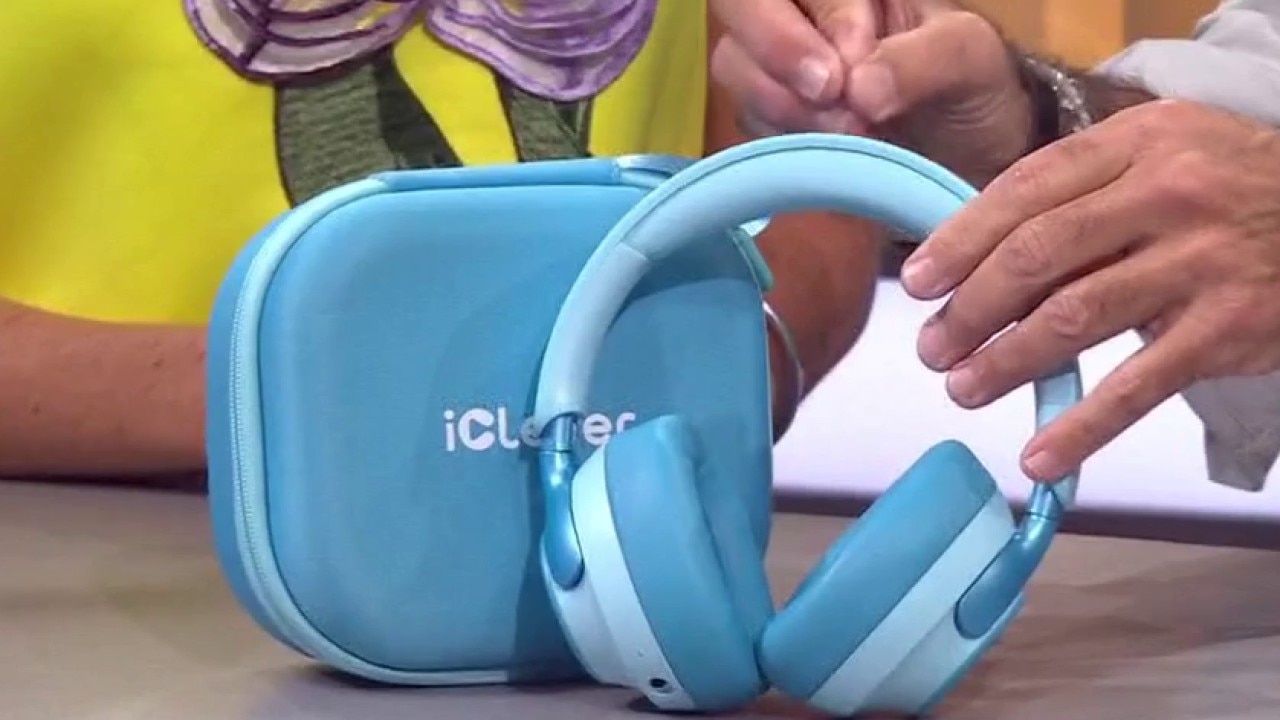 Dorm room essentials: High-Tech Texan