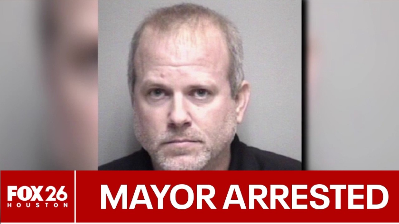 Hitchcock mayor arrested after gambling raids