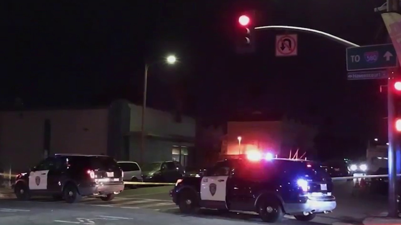2 killed, 1 injured in East Oakland shooting