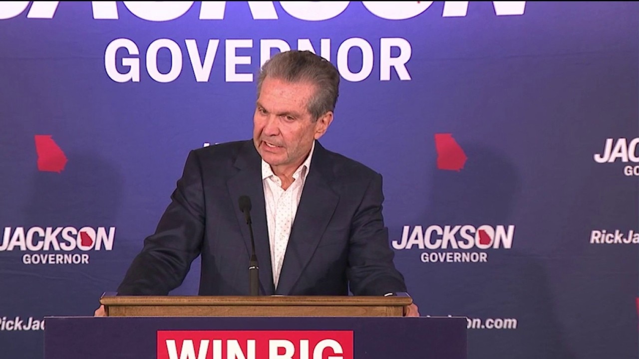 Kemp joins Rick Jackson in Walton County ahead of election