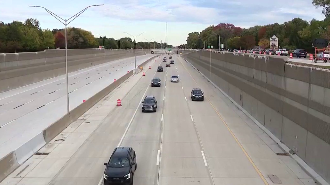 MDOT closing parts of WB I-696 this weekend