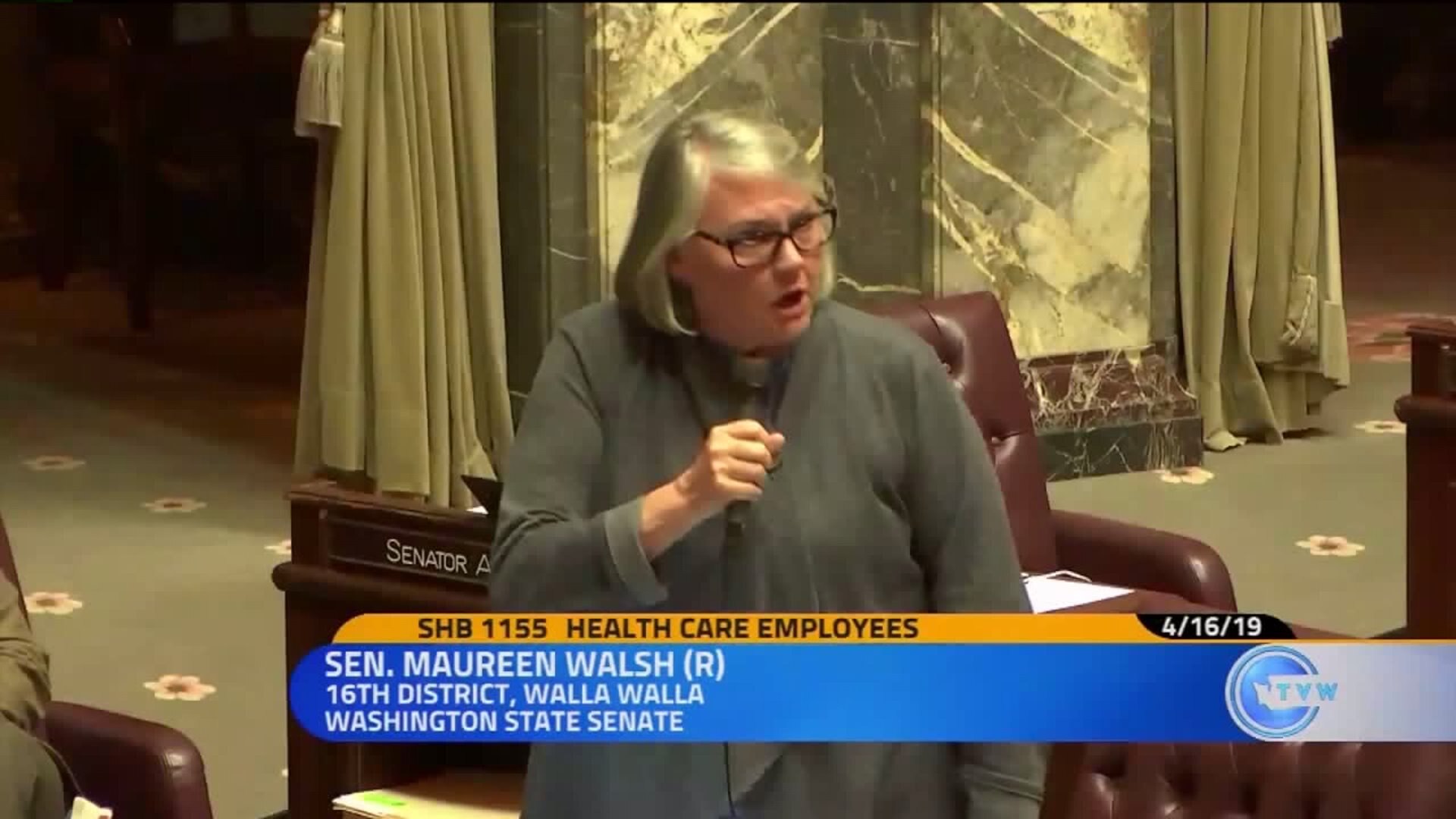 State lawmaker apologizes for nursing comments