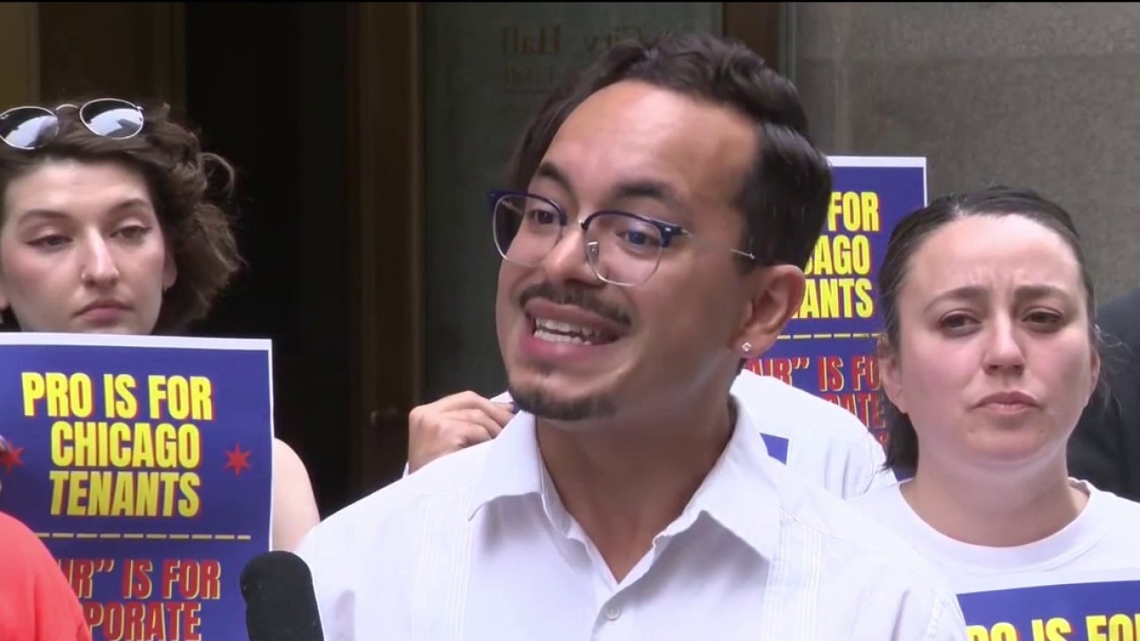 Chicago leaders clash over competing renter protection plans