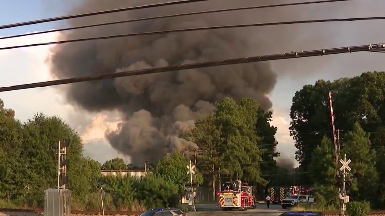 Air quality addressed after massive South Fulton fire 