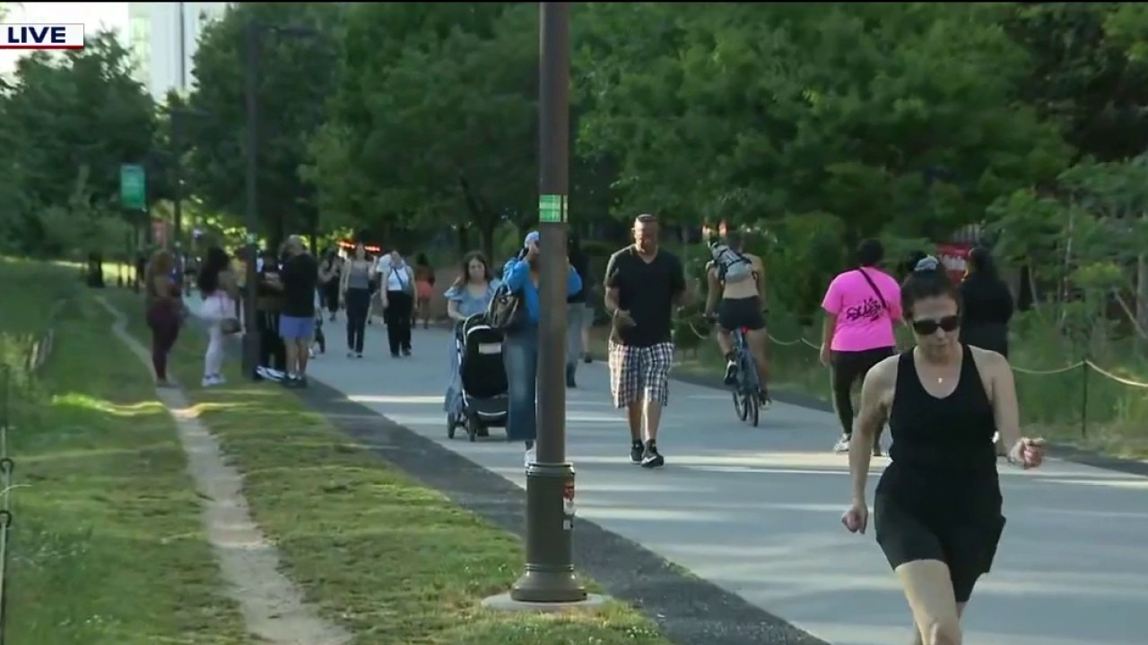 Atlanta temperatures hit summer highs in April