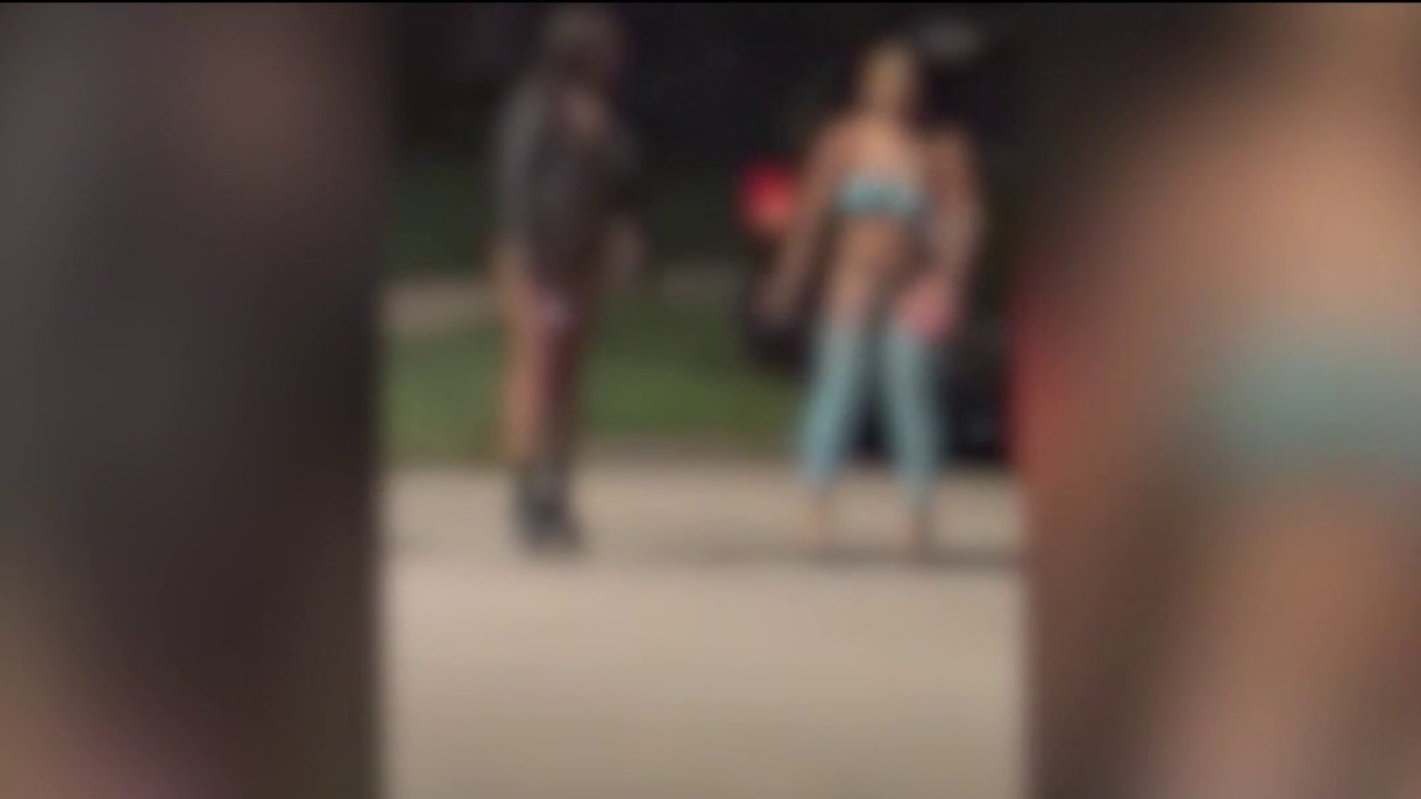 Garfield Ridge residents say prostitution problem has returned near Midway Airport