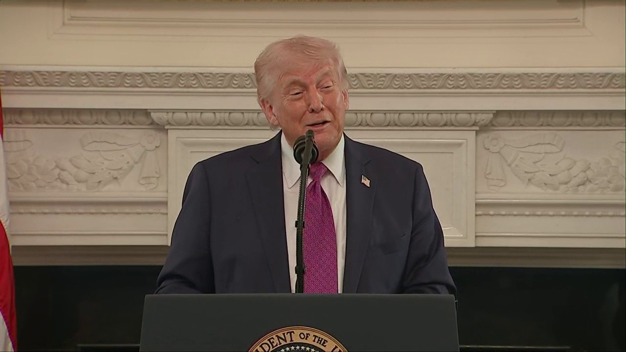 Trump hosts NCAA championship teams, individuals at White House