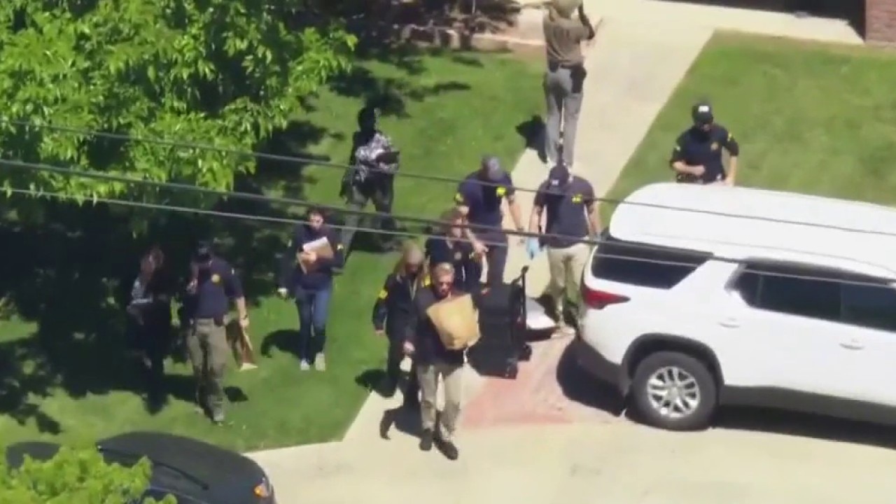 FBI raids Lancaster City Hall, homes of top officials