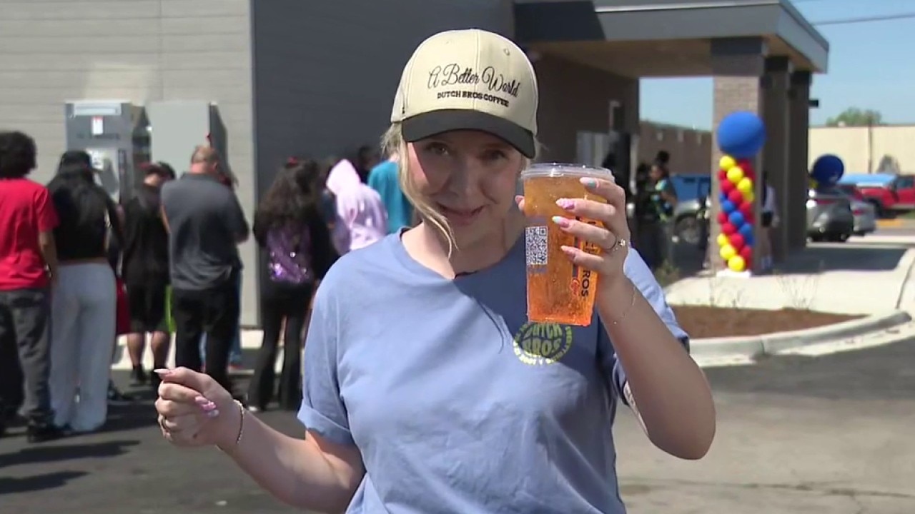 New Dutch Bros Coffee opens up in Chicago suburbs | ChicagoLIVE