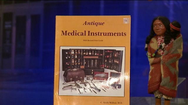 Find out if those antiques you`re holding onto are trash or treasure, but where?