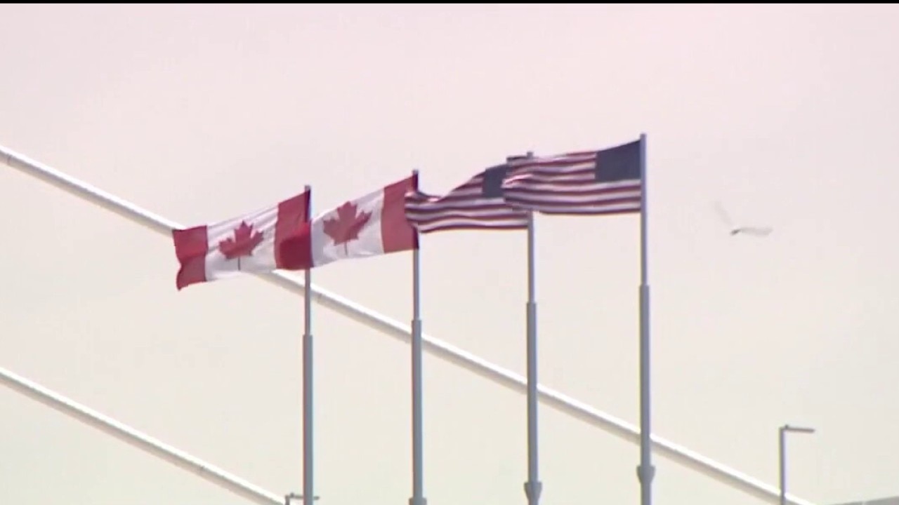 Canadian-U.S. bad blood stymies bridge opening