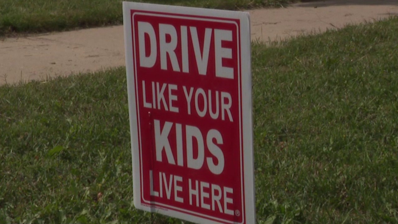 Dearborn homeowner confronts woman who drove on his lawn