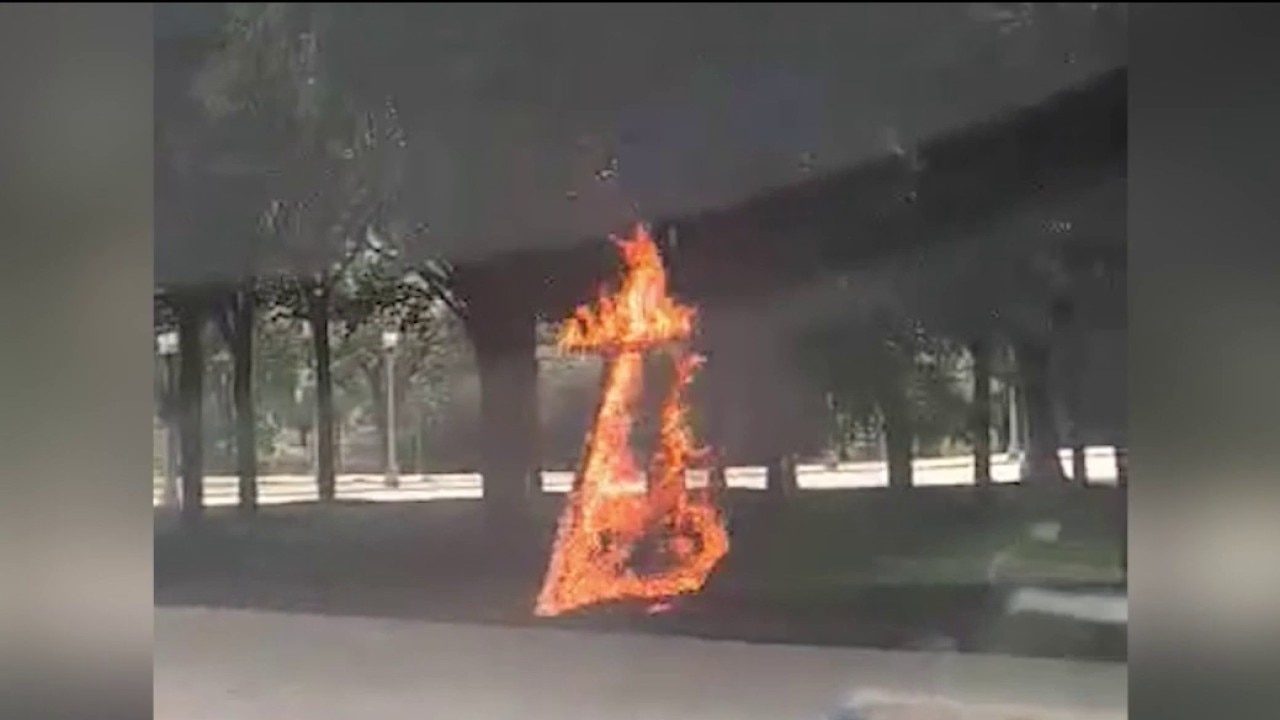 Chicago cross burning in Grant Park sparks outrage, calls for answers