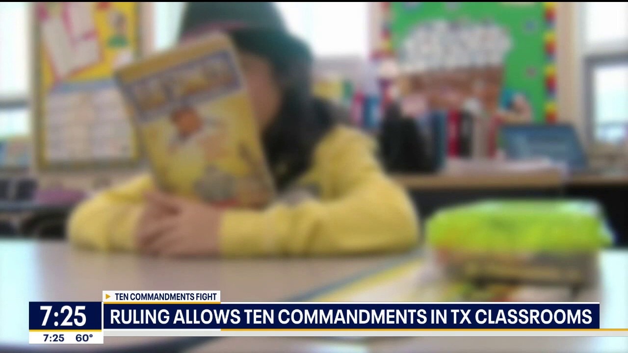 Ruling allows Ten Commandments in TX classrooms