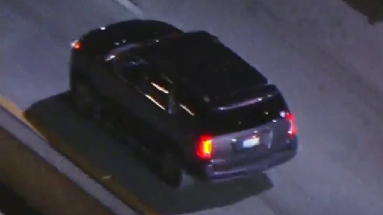 Police chase underway on 101 Freeway in Los Angeles