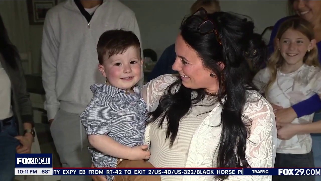 Middletown nurse practitioner honored as FOX 29 Amazing Mom