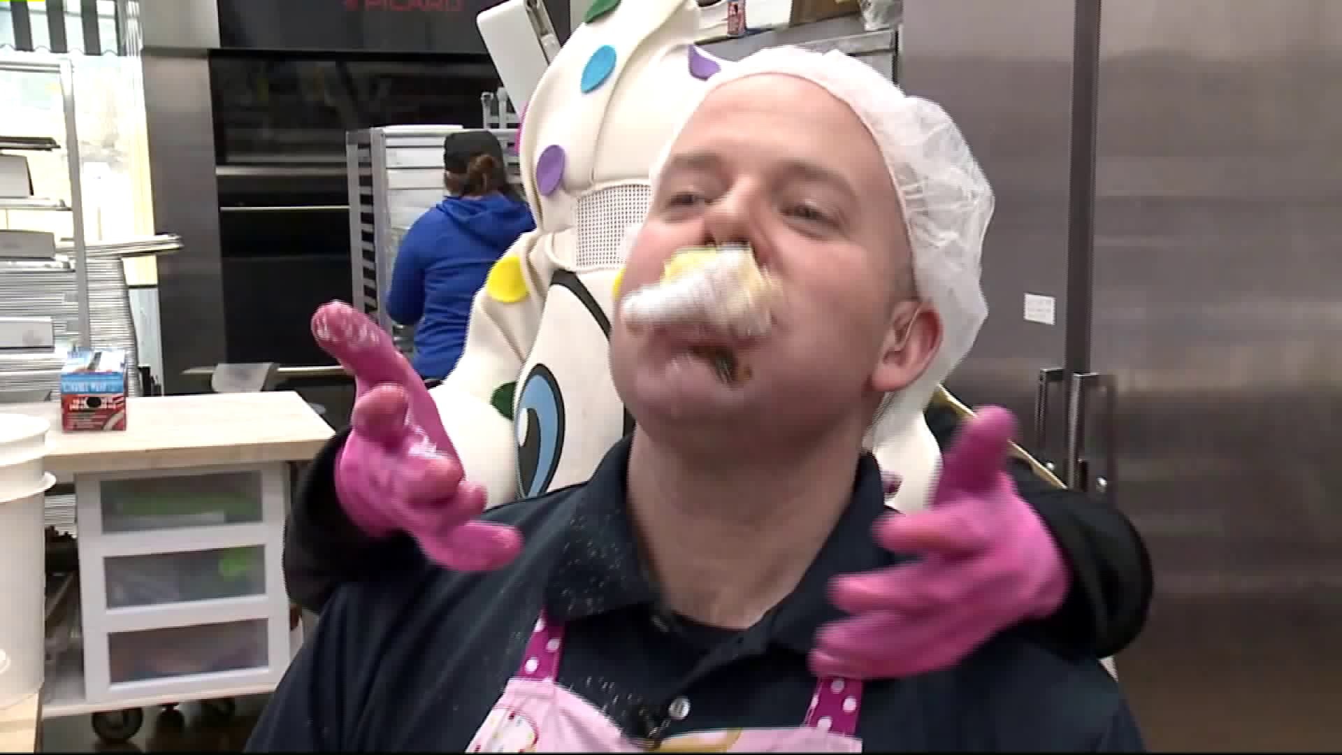 Kramp fills his face with paczki at Sweet Perfections Bake Shoppe