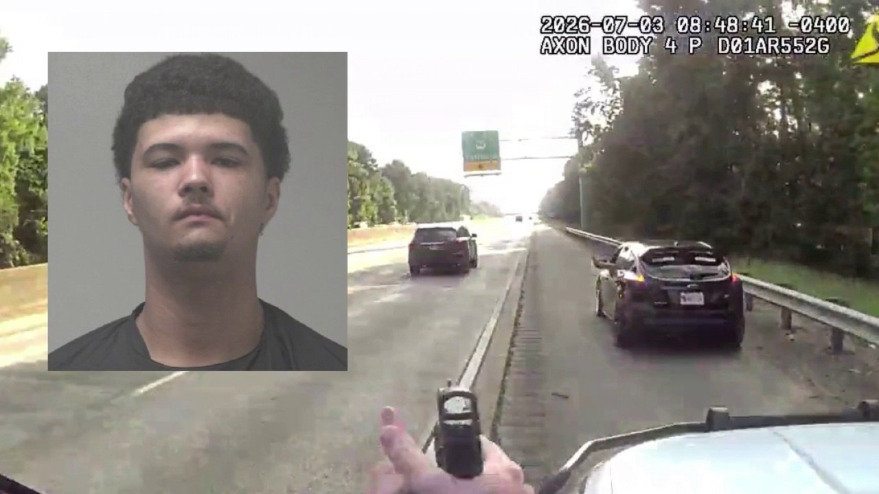 Driver hits 140 mph to escape wrong traffic stop