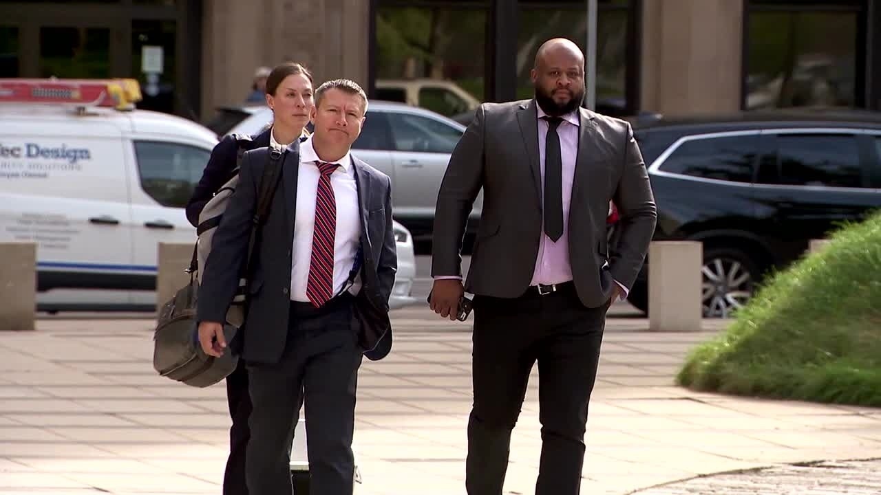 ICE agent to testify in fight to move case to federal court