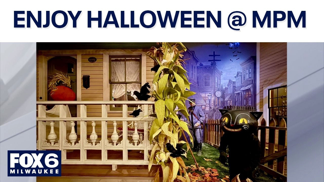 Milwaukee Public Museum's "Halloween in the Streets"