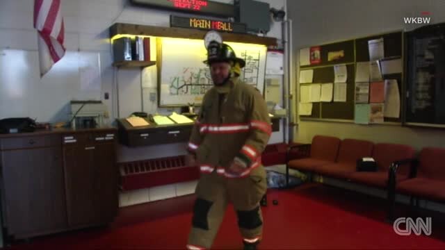 Firefighter gets one last ride home