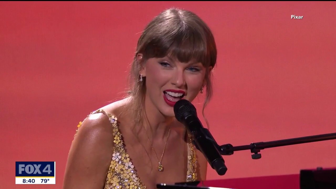 Toy Story 5 movie premier with Taylor Swift's new song