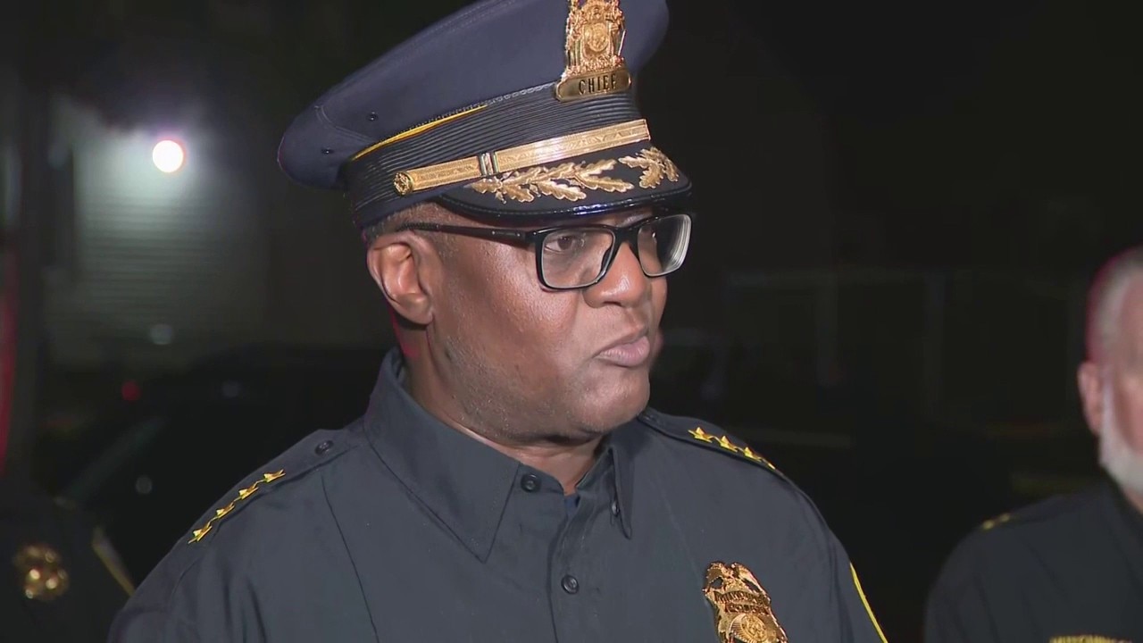 Milwaukee police shooting; Chief Jeffrey Norman provides update