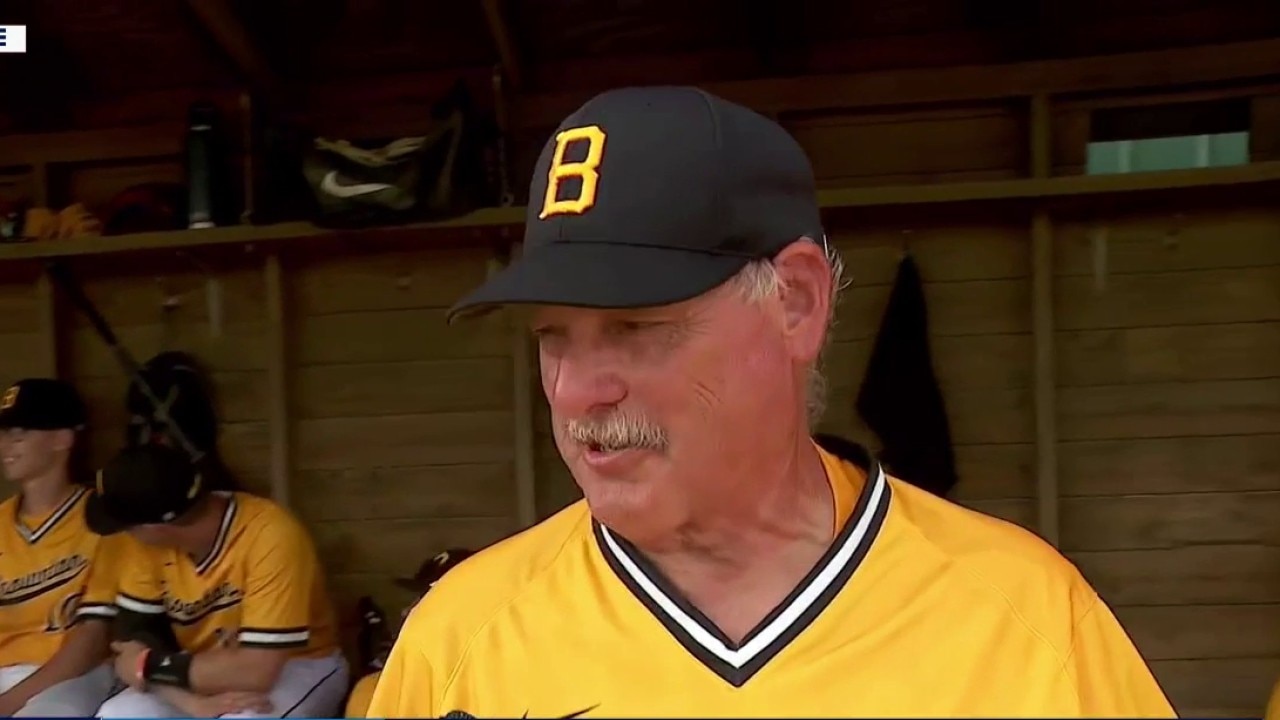 FOX 9 Town Ball Tour: Meet the Brownton Bruins