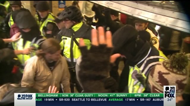 Police, protesters preparing for Black Friday showdown in Seattle