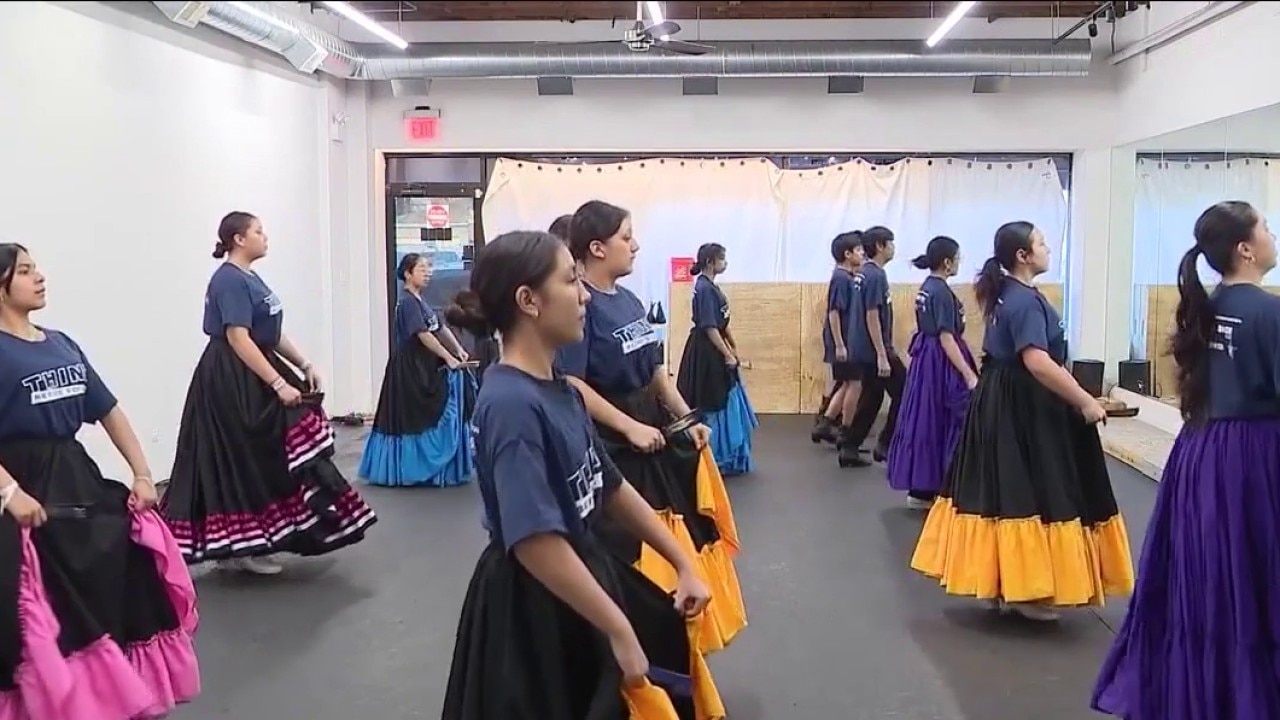 Logan Square barbershop owner raises $10K for Ballet Folklorico de Chicago after racist attack