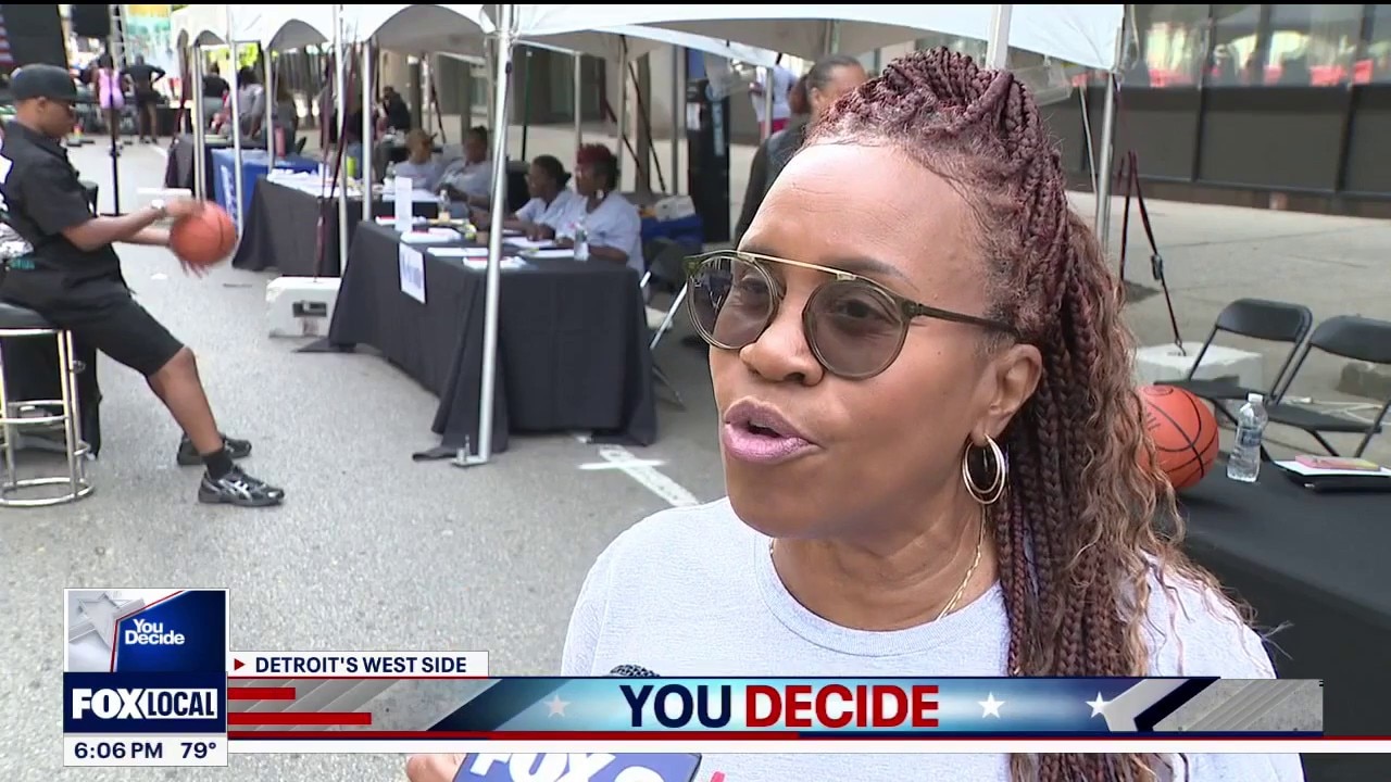 Early voting starts in Detroit
