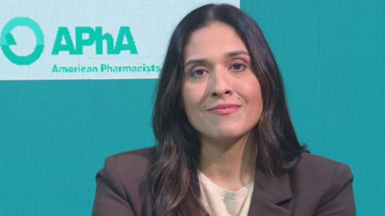 How pharmacists help you navigate holiday respiratory illness