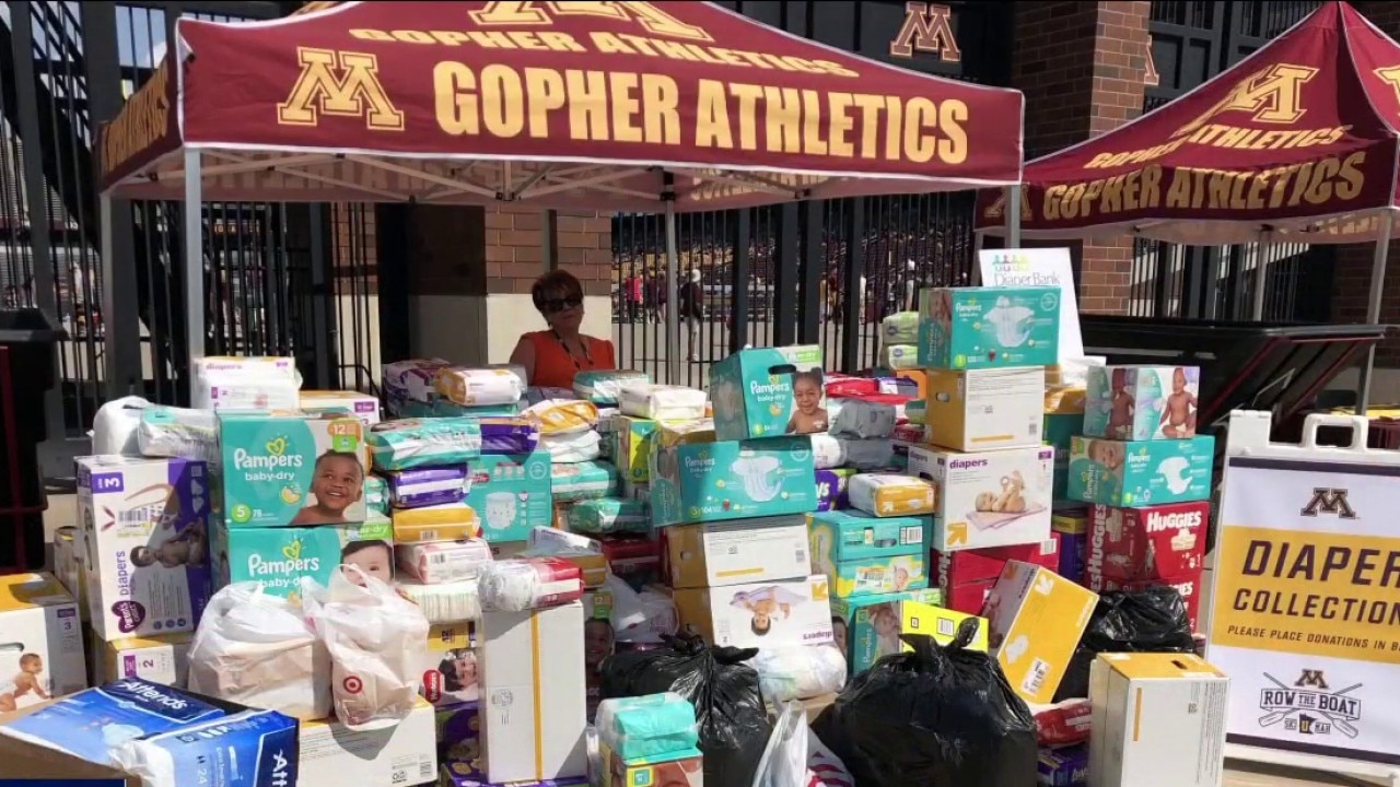 Gophers celebrate decade-long partnership with Diaper Bank of Minnesota