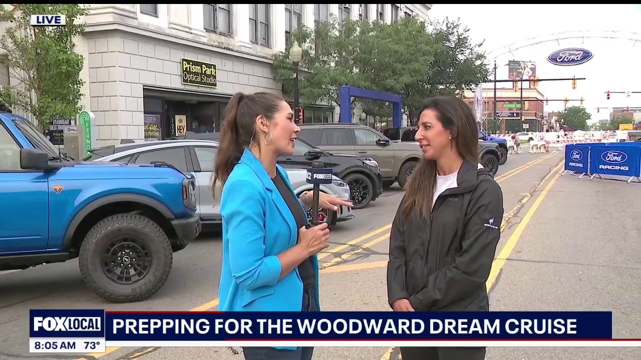 Preparations underway for Woodward Dream Cruise at Mustang Alley