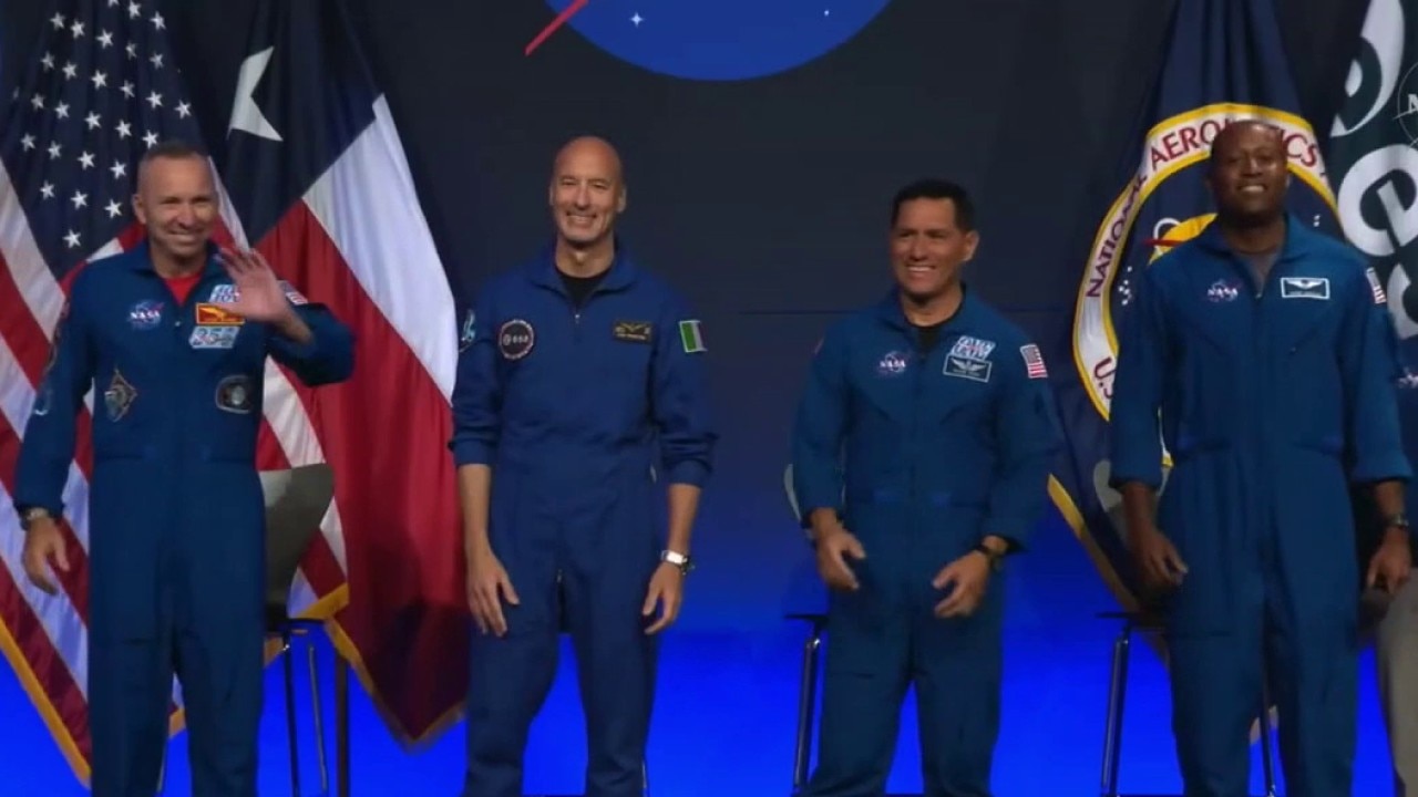 Artemis III crew announced