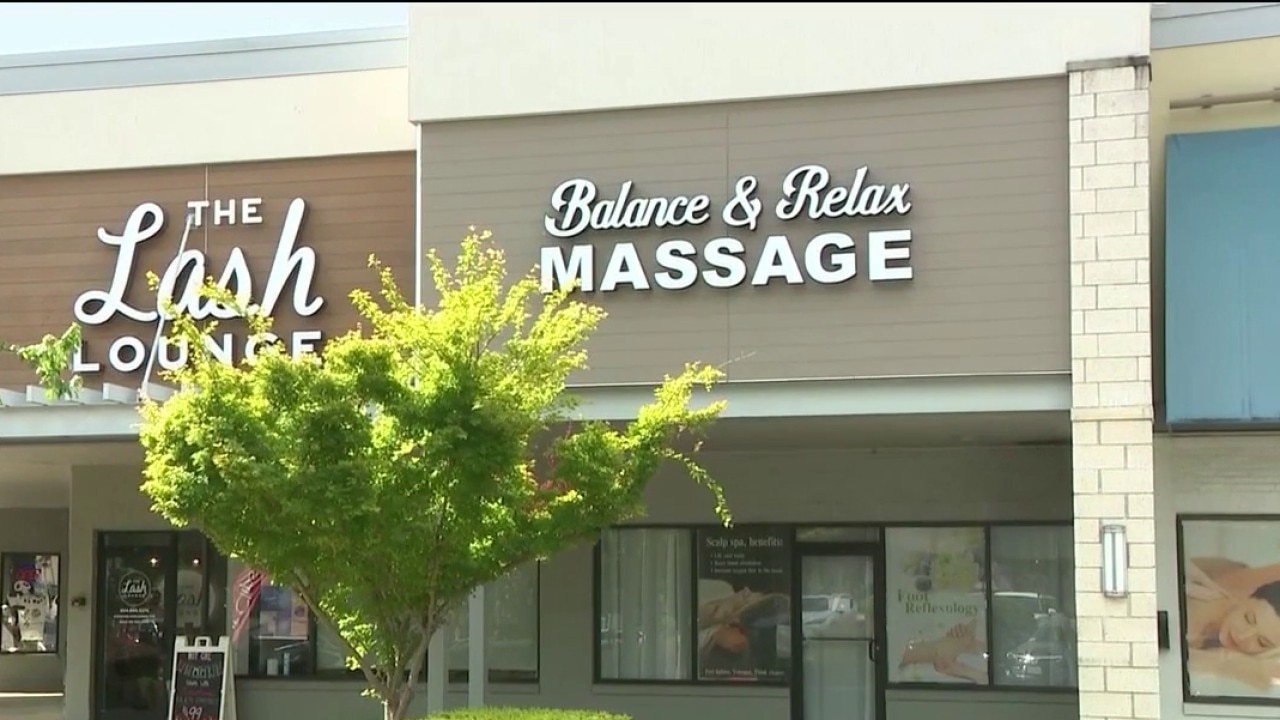 2 arrested in Brookhaven massage parlor probe