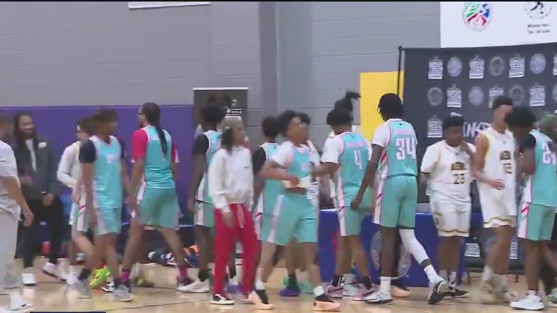 Atlanta mayor's basketball cup