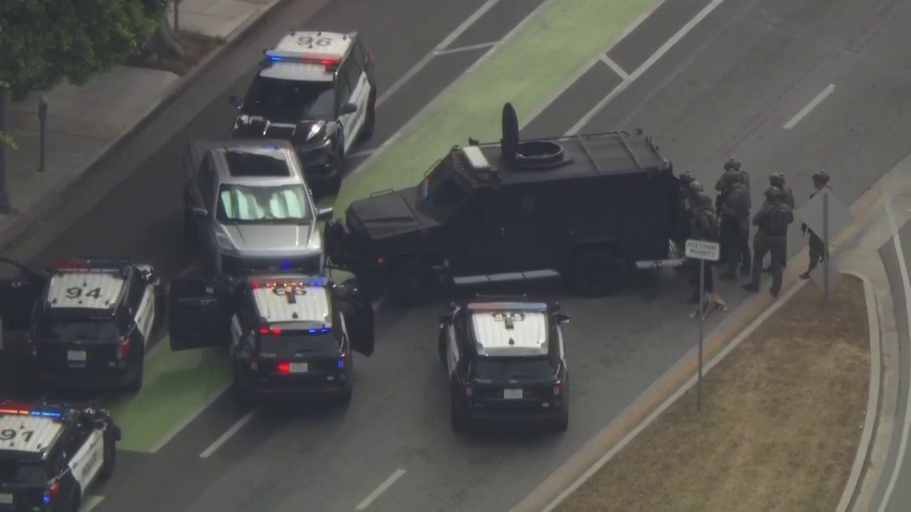 Police chase ends in SWAT standoff