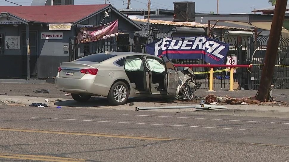 5 hospitalized after crash in Phoenix