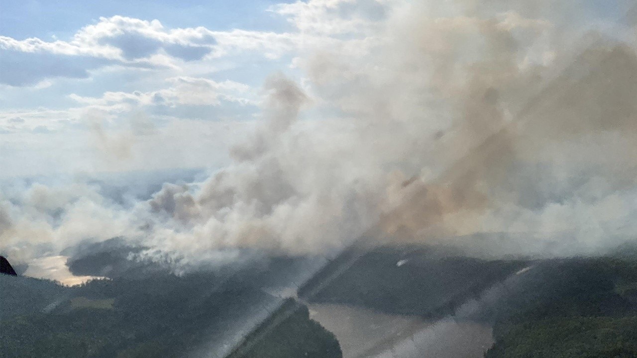 Minnesota heat wave: Wildfires burn, beaches close