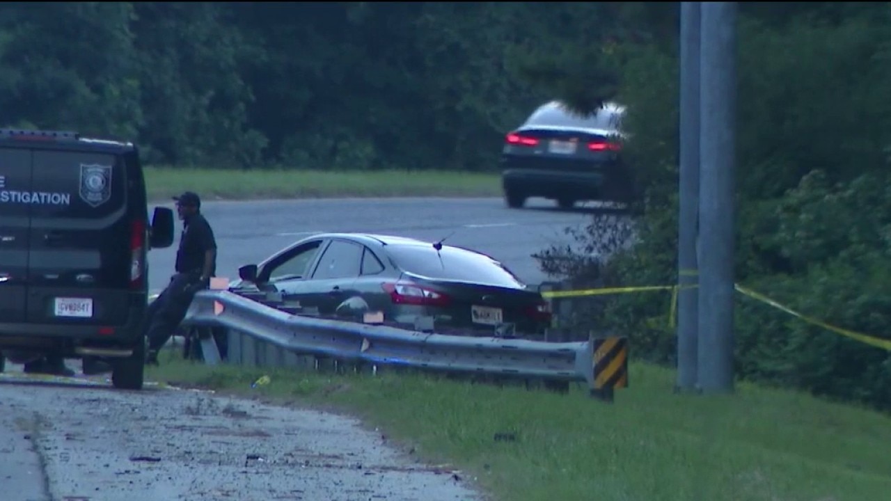 1 dead, suspect in custody after Hwy 78 road rage shooting