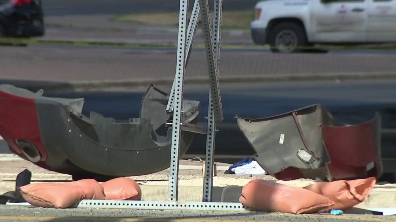 2nd child dies following I-35 service road crash