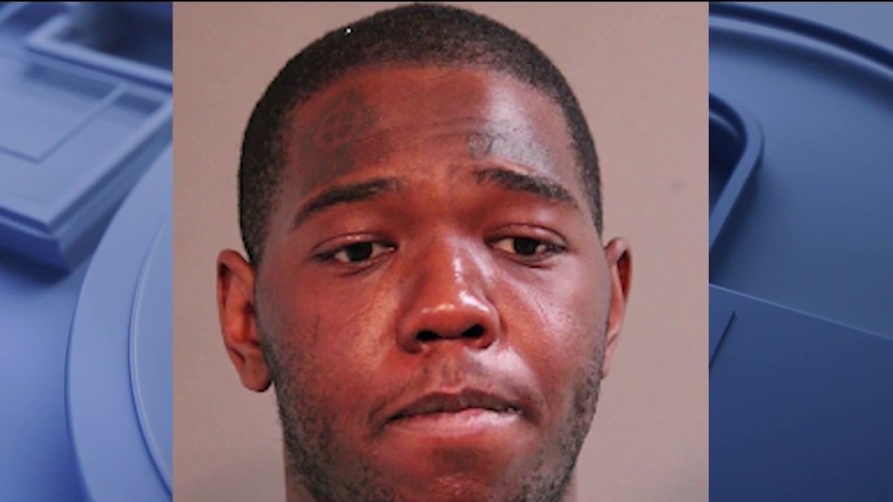 Suspect in Chicago officer’s killing refuses to cooperate, delaying court case