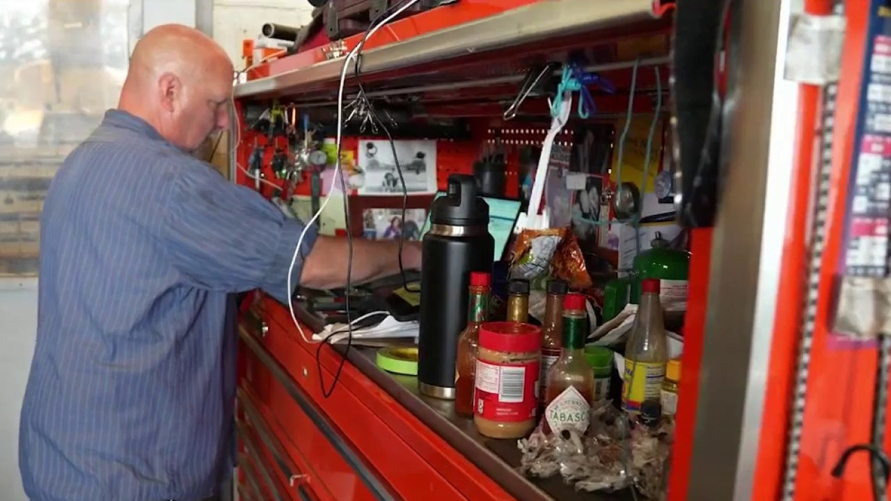 Cobb Co. bus mechanic named bus mechanic of the year