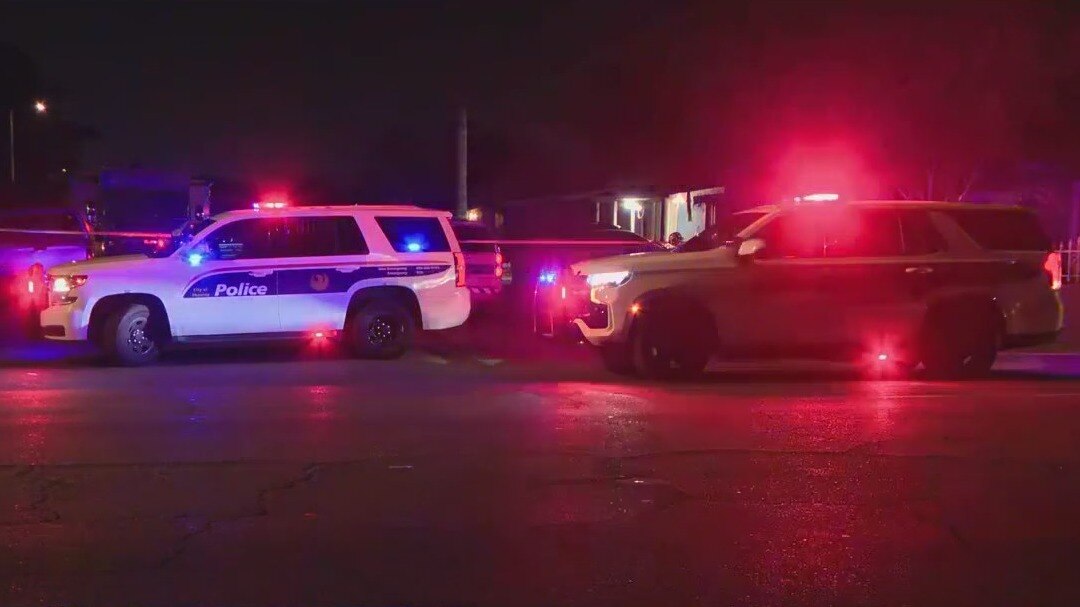 Police investigating deadly South Phoenix shooting