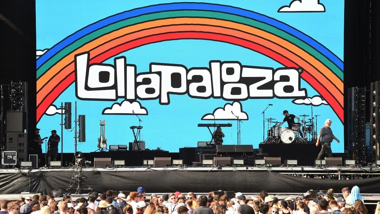 Lollapalooza road closures begin as Grant Park preparations ramp up