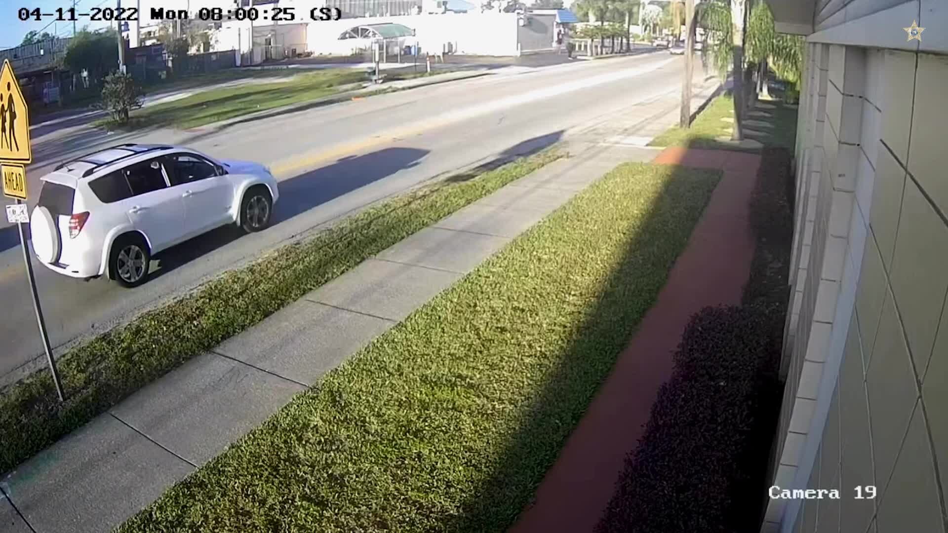 Florida man arrested after trying to kidnap child in Orlando, deputies say